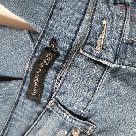 Paint Splatter BootCut Jeans - Picture 4 of 4